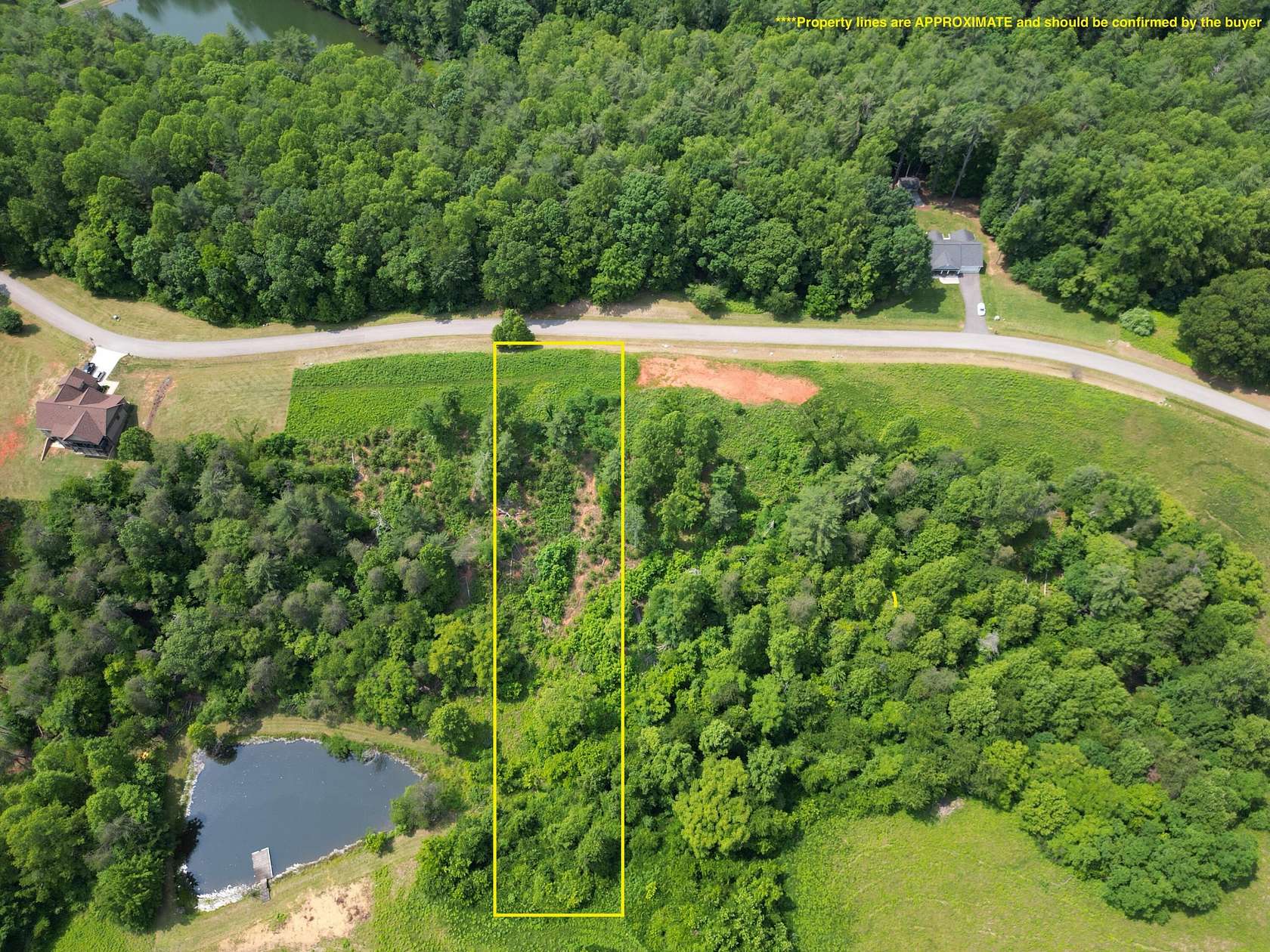 1 Acre of Residential Land for Sale in Vinton, Virginia