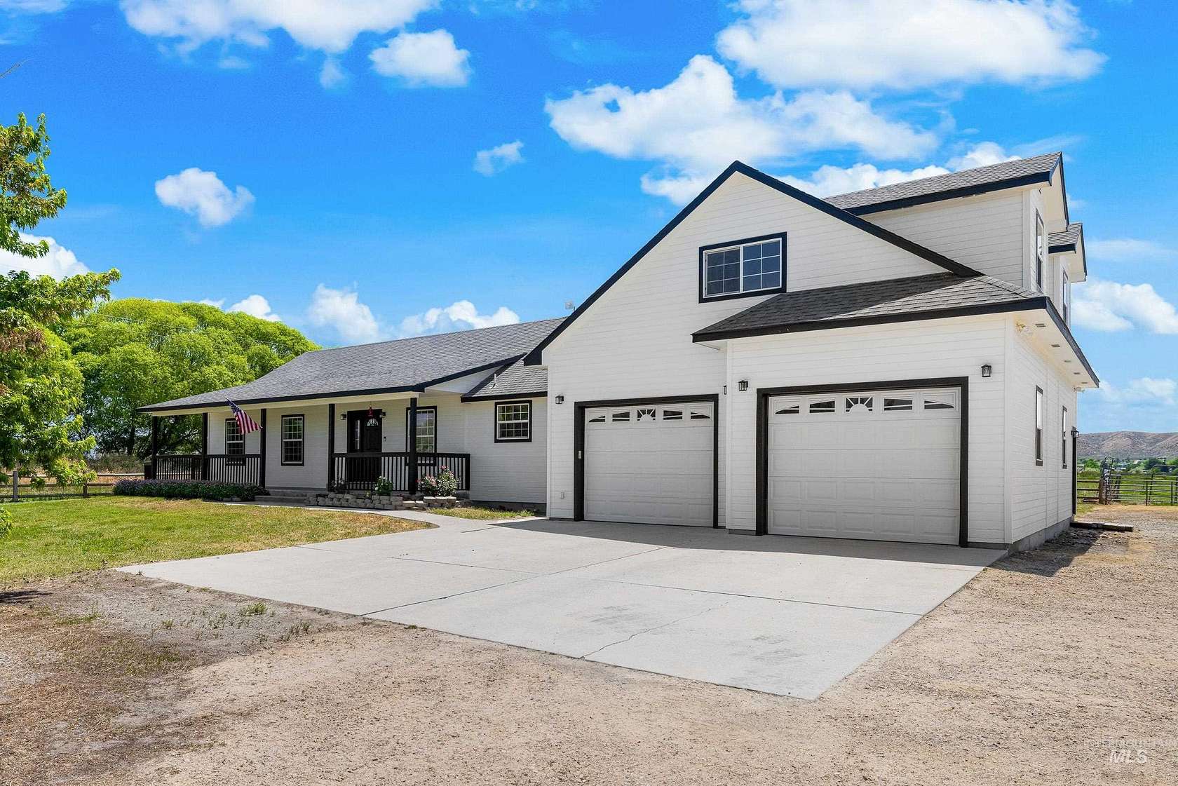 6 Acres of Land with Home for Sale in Emmett, Idaho