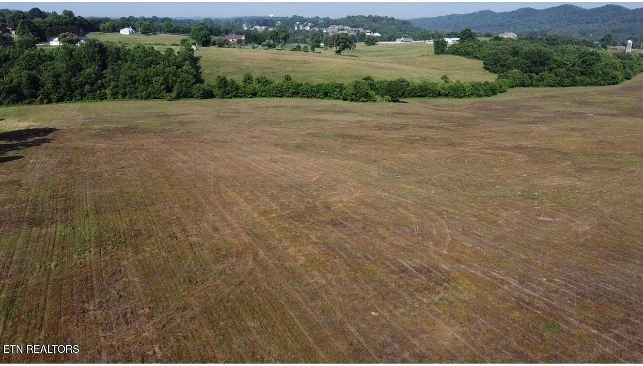 10 Acres of Land for Sale in Maryville, Tennessee