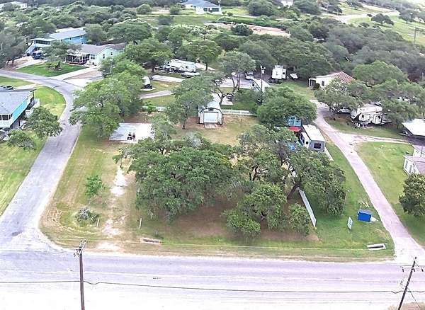 0.33 Acres of Residential Land for Sale in Rockport, Texas