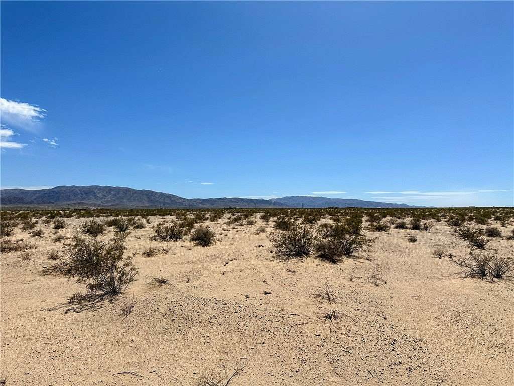 2.27 Acres of Land for Sale in Twentynine Palms, California