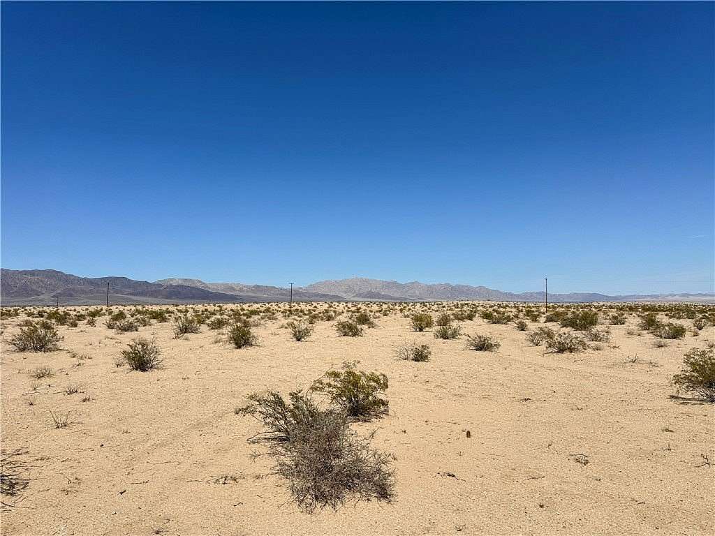 2.27 Acres of Land for Sale in Twentynine Palms, California