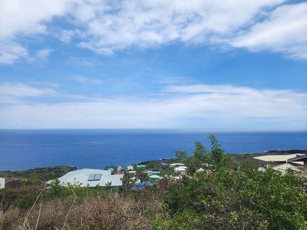 0.17 Acres of Residential Land for Sale in Captain Cook, Hawaii