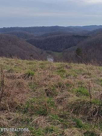 10 Acres of Residential Land for Sale in Cumberland Gap, Tennessee