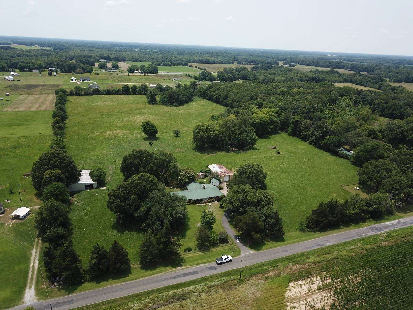 20 Acres of Agricultural Land with Home for Sale in Rayville, Louisiana