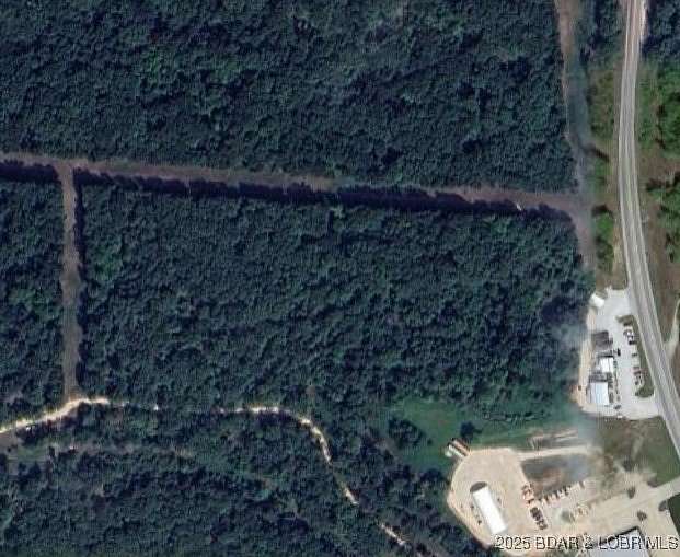 5.2 Acres of Land for Sale in Sunrise Beach, Missouri