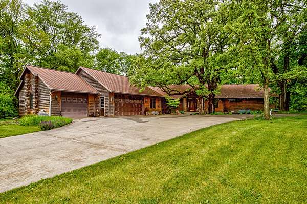 2.17 Acres of Residential Land with Home for Sale in Story City, Iowa