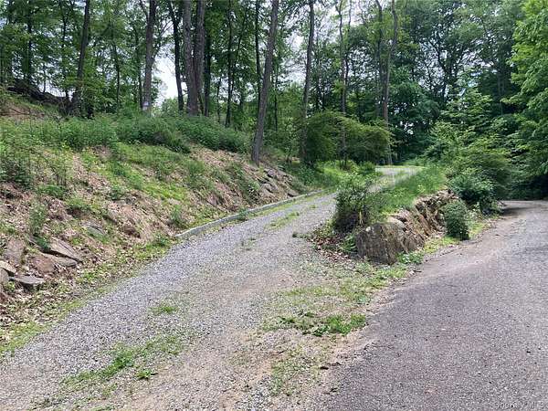 9 Acres of Residential Land for Sale in Katonah, New York