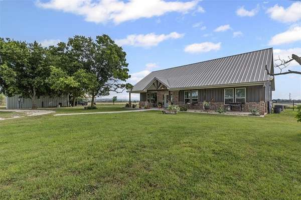 3.68 Acres of Residential Land with Home for Sale in Walnut Springs, Texas