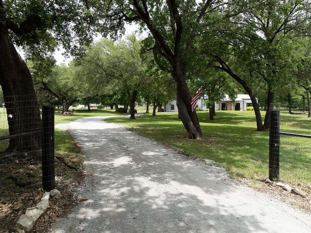 3 Acres of Residential Land with Home for Sale in Decatur, Texas