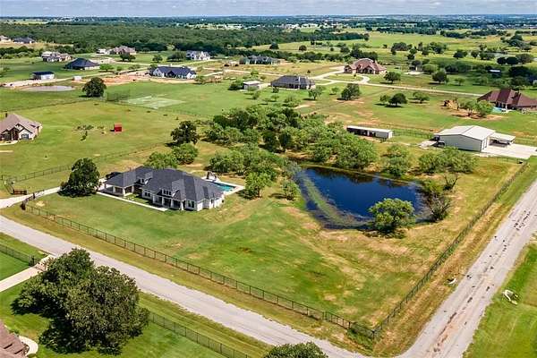 3.79 Acres of Residential Land with Home for Sale in Weatherford, Texas
