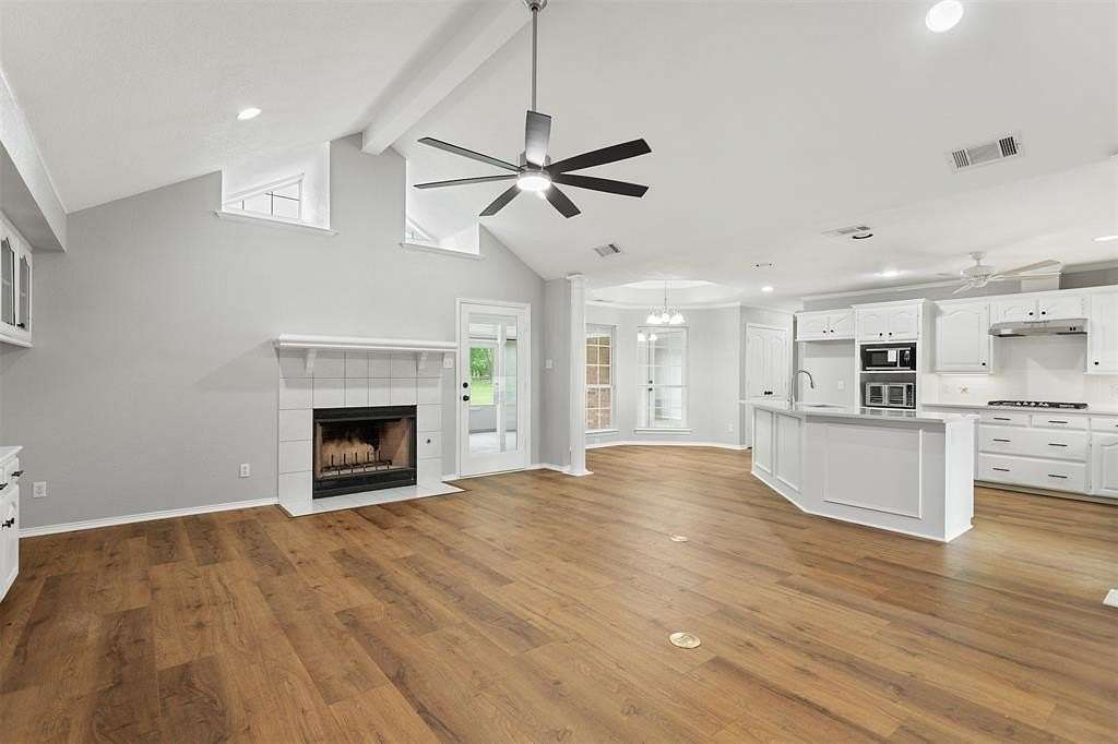 7.5 Acres of Residential Land with Home for Sale in Rockwall, Texas