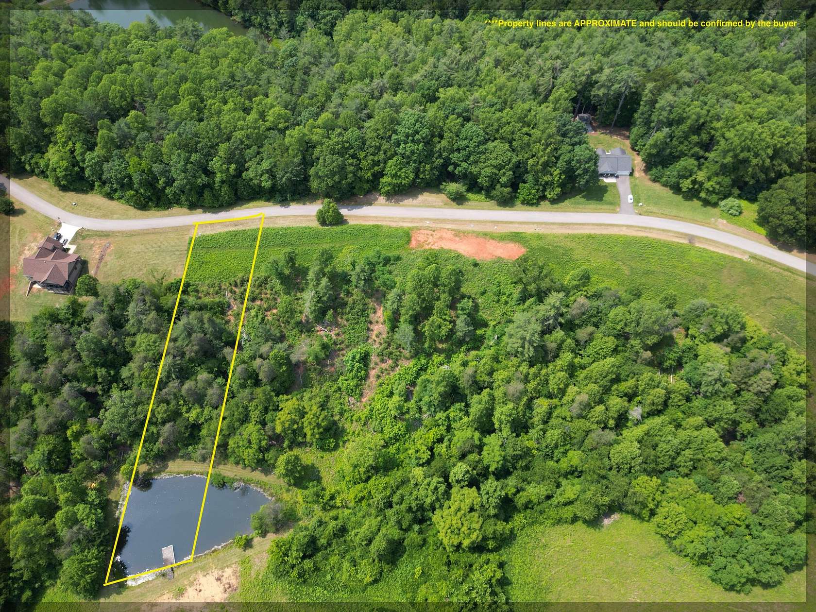 1 Acre of Residential Land for Sale in Vinton, Virginia