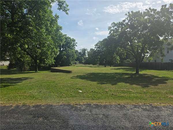 0.49 Acres of Residential Land for Sale in Victoria, Texas