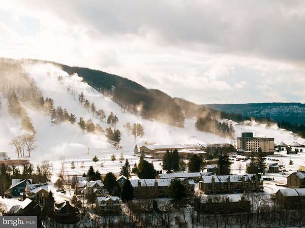 0.52 Acres of Residential Land for Sale in McHenry, Maryland