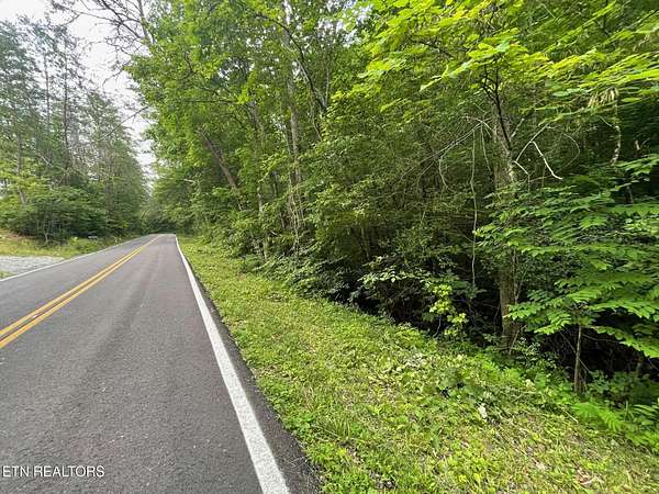 5.53 Acres of Residential Land for Sale in Seymour, Tennessee