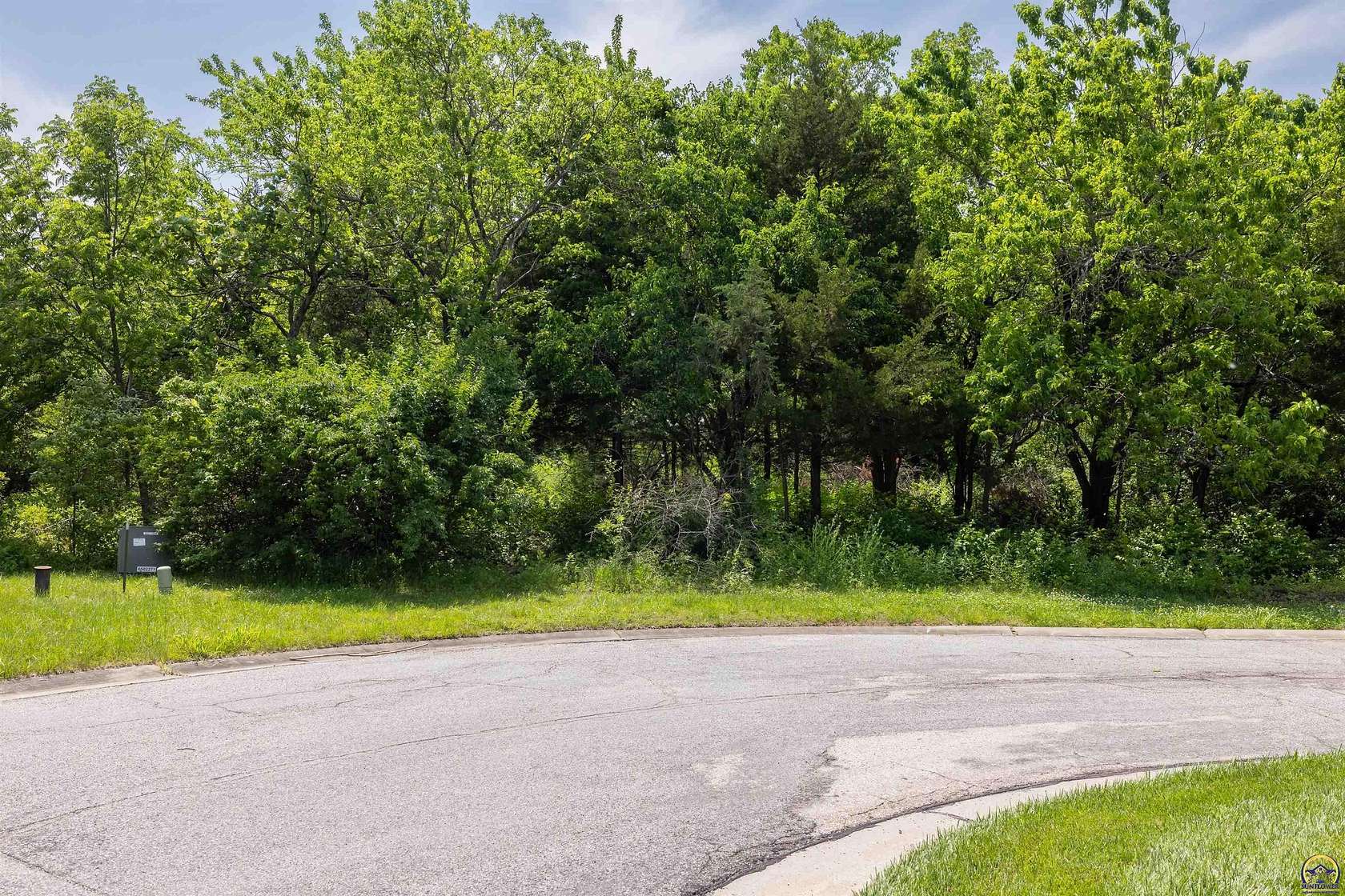 0.89 Acres of Residential Land for Sale in Topeka, Kansas