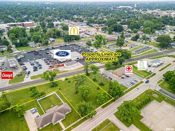 0.95 Acres of Commercial Land for Sale in Centralia, Illinois