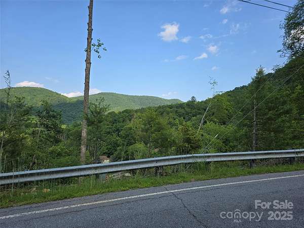 2.53 Acres of Land for Sale in Hendersonville, North Carolina