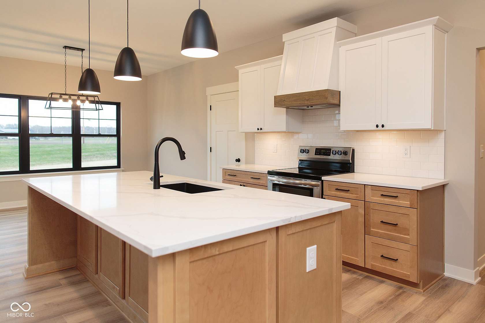 7.18 Acres of Residential Land with Home for Sale in Mooresville, Indiana