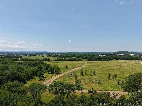 20 Acres of Agricultural & Residential Land for Sale in Heavener, Oklahoma