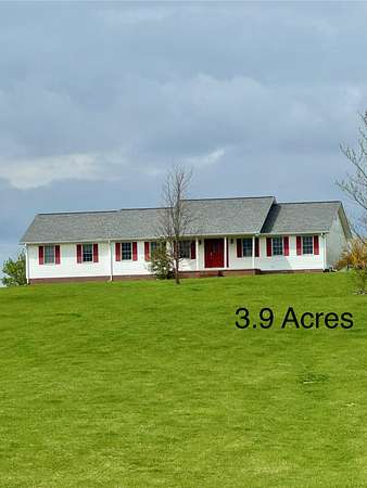 4 Acres of Residential Land with Home for Sale in Danville, Kentucky