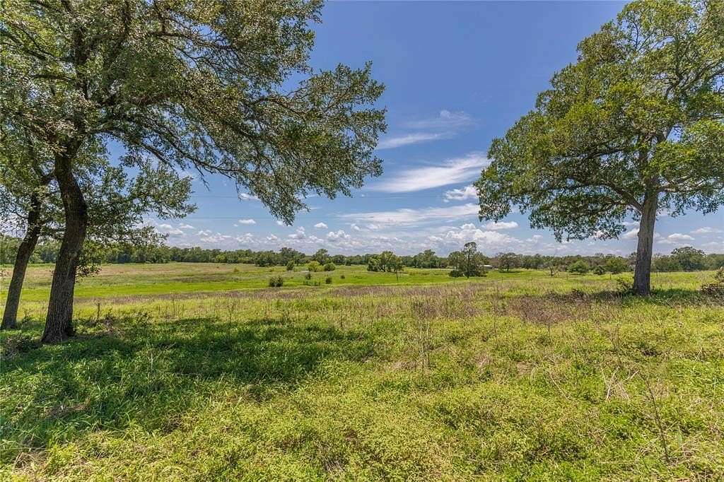 60.5 Acres of Agricultural Land for Sale in New Ulm, Texas