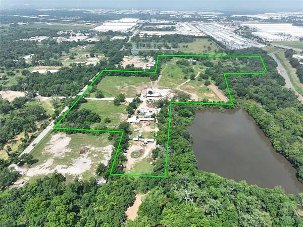 29.3 Acres of Commercial Land for Sale in Grand Prairie, Texas