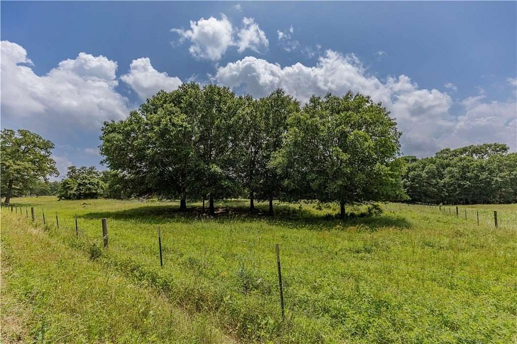 7 Acres of Residential Land for Sale in New Ulm, Texas