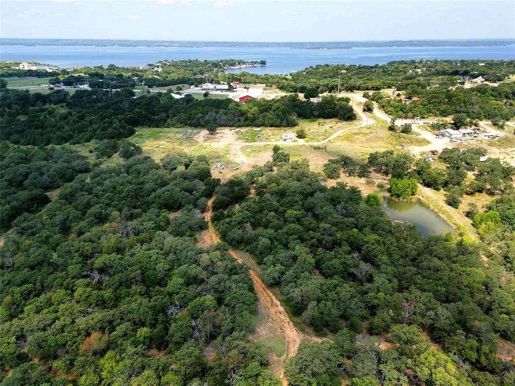 19 Acres of Recreational Land & Farm for Sale in Bridgeport, Texas