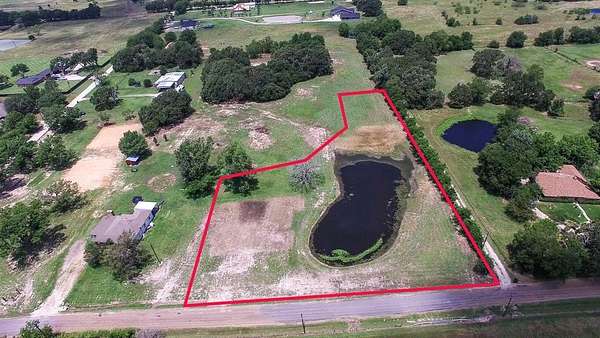 1.75 Acres of Residential Land for Sale in Post Oak Bend, Texas