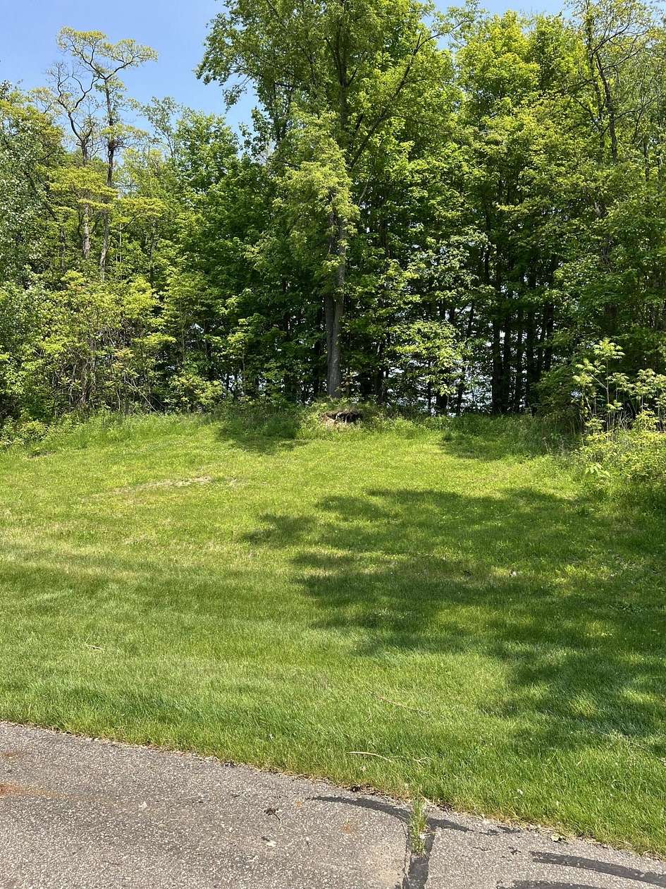 0.24 Acres of Land for Sale in Watervliet, Michigan