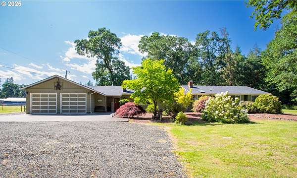 2.34 Acres of Residential Land with Home for Sale in Elmira, Oregon