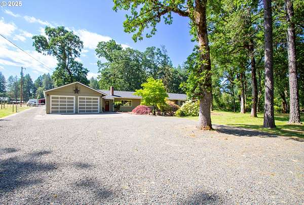 2.34 Acres of Residential Land with Home for Sale in Elmira, Oregon