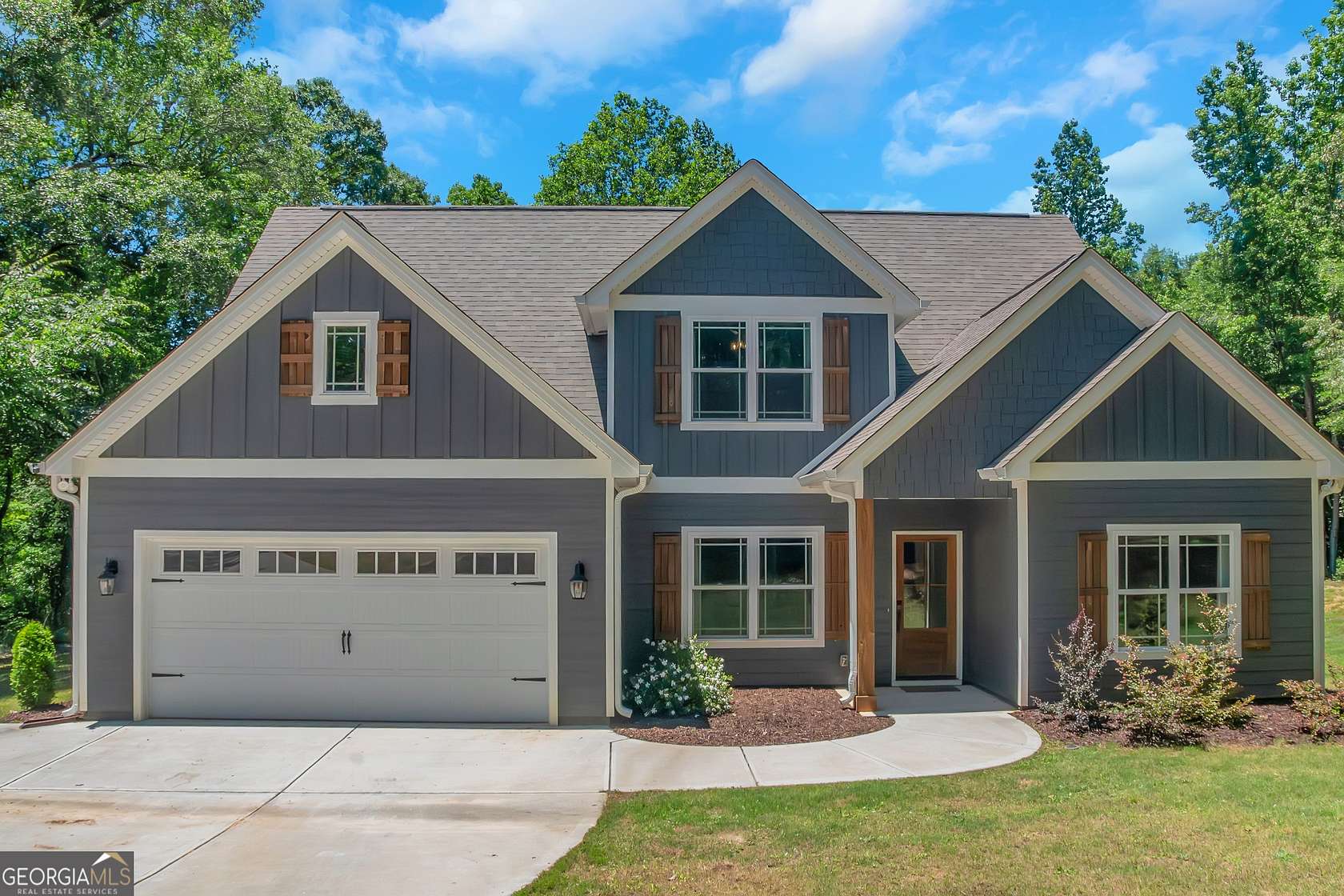 3 Acres of Residential Land with Home for Sale in Zebulon, Georgia