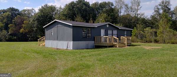 3 Acres of Residential Land with Home for Sale in Cordele, Georgia