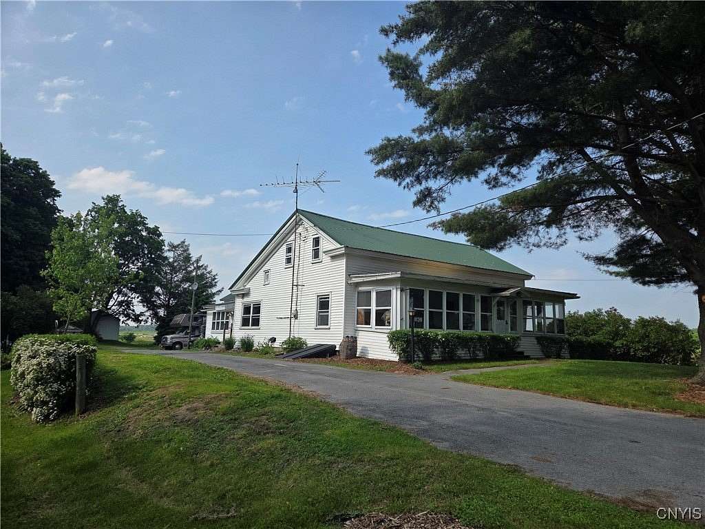 2.23 Acres of Residential Land with Home for Sale in Mannsville, New York