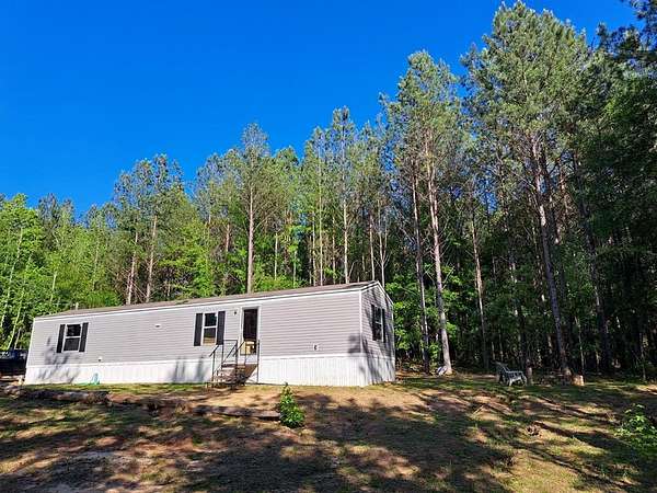 10 Acres of Recreational Land with Home for Sale in Brundidge, Alabama