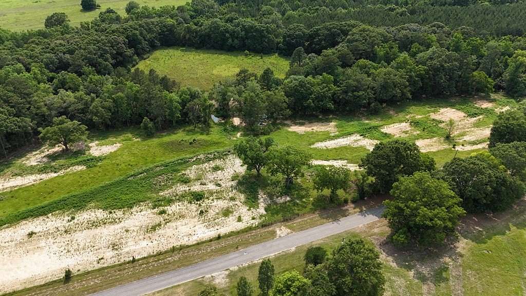 1 Acre of Residential Land for Sale in Headland, Alabama