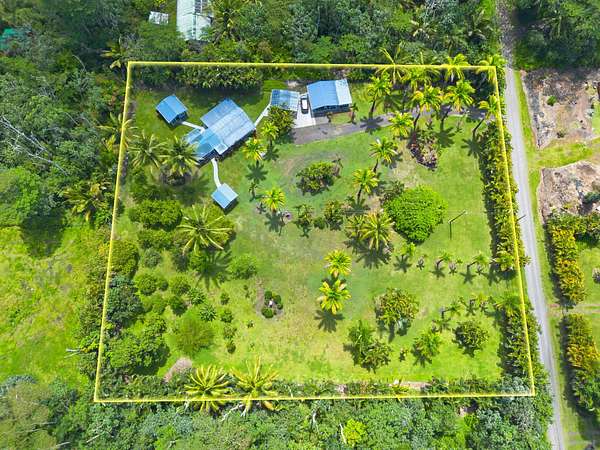 1 Acre of Residential Land for Sale in Keaau, Hawaii