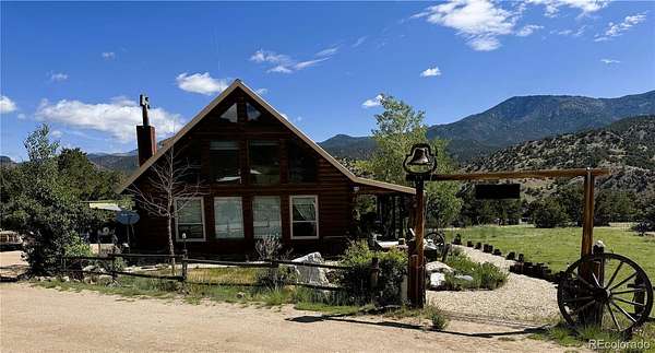 10.4 Acres of Land with Home for Sale in Howard, Colorado