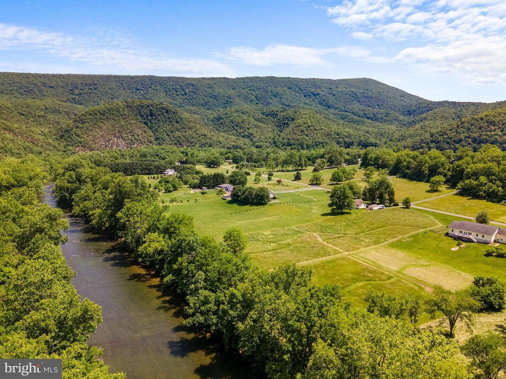 3 Acres of Residential Land with Home for Sale in Edinburg, Virginia