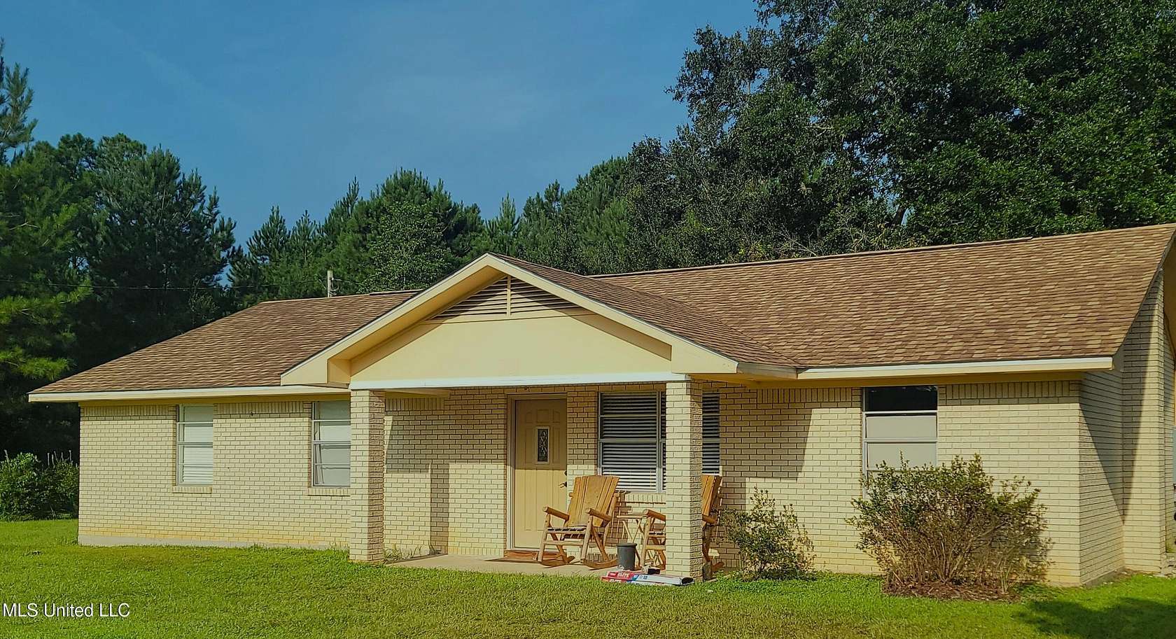 2.75 Acres of Residential Land with Home for Sale in Lucedale, Mississippi