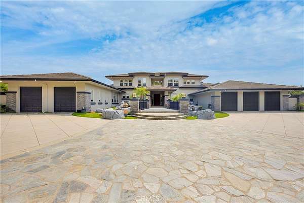 2.1 Acres of Residential Land with Home for Sale in Coto de Caza, California