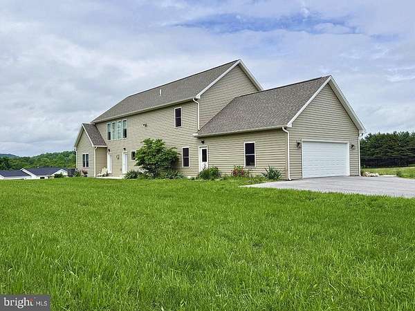 1.66 Acres of Residential Land with Home for Sale in Shermans Dale, Pennsylvania