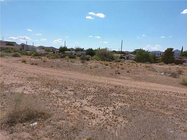 0.34 Acres of Residential Land for Sale in Kingman, Arizona