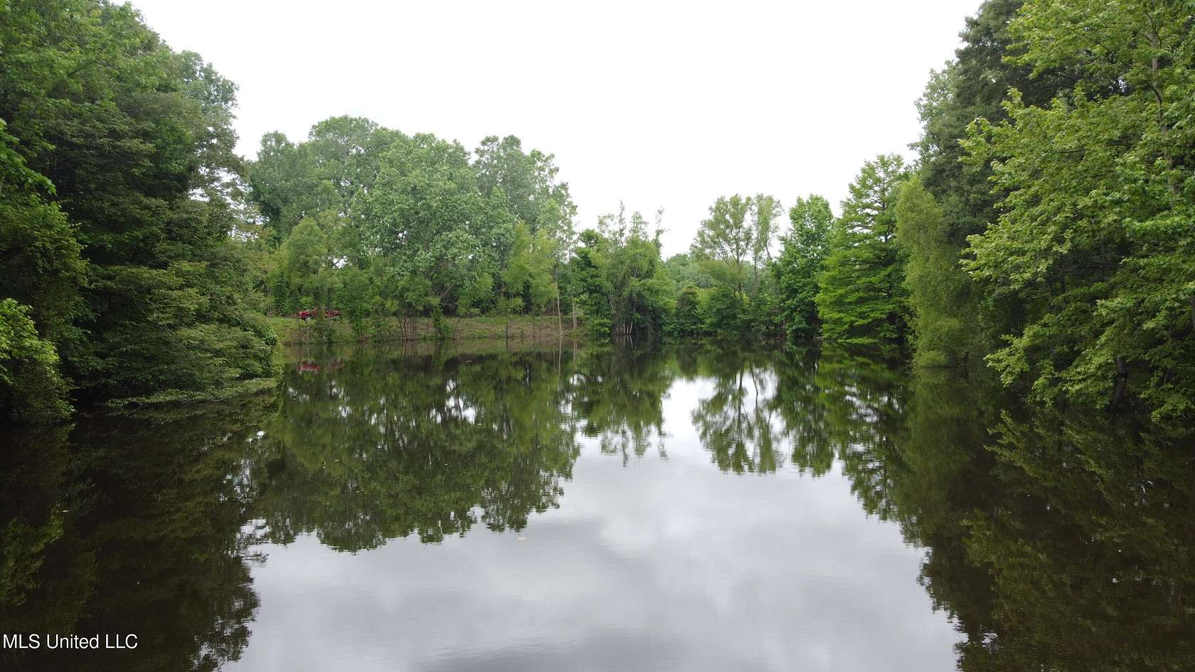 5.1 Acres of Residential Land for Sale in Coldwater, Mississippi