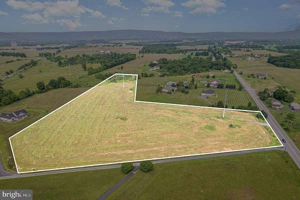 10.6 Acres of Land for Sale in Gettysburg, Pennsylvania