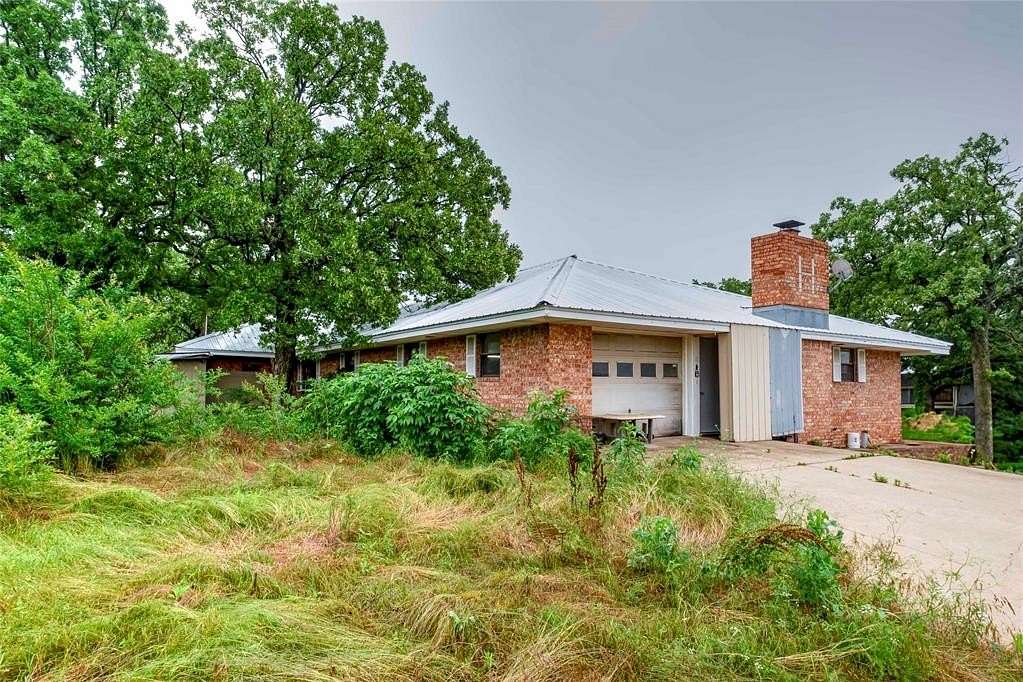 20 Acres of Recreational Land with Home for Sale in Depew, Oklahoma