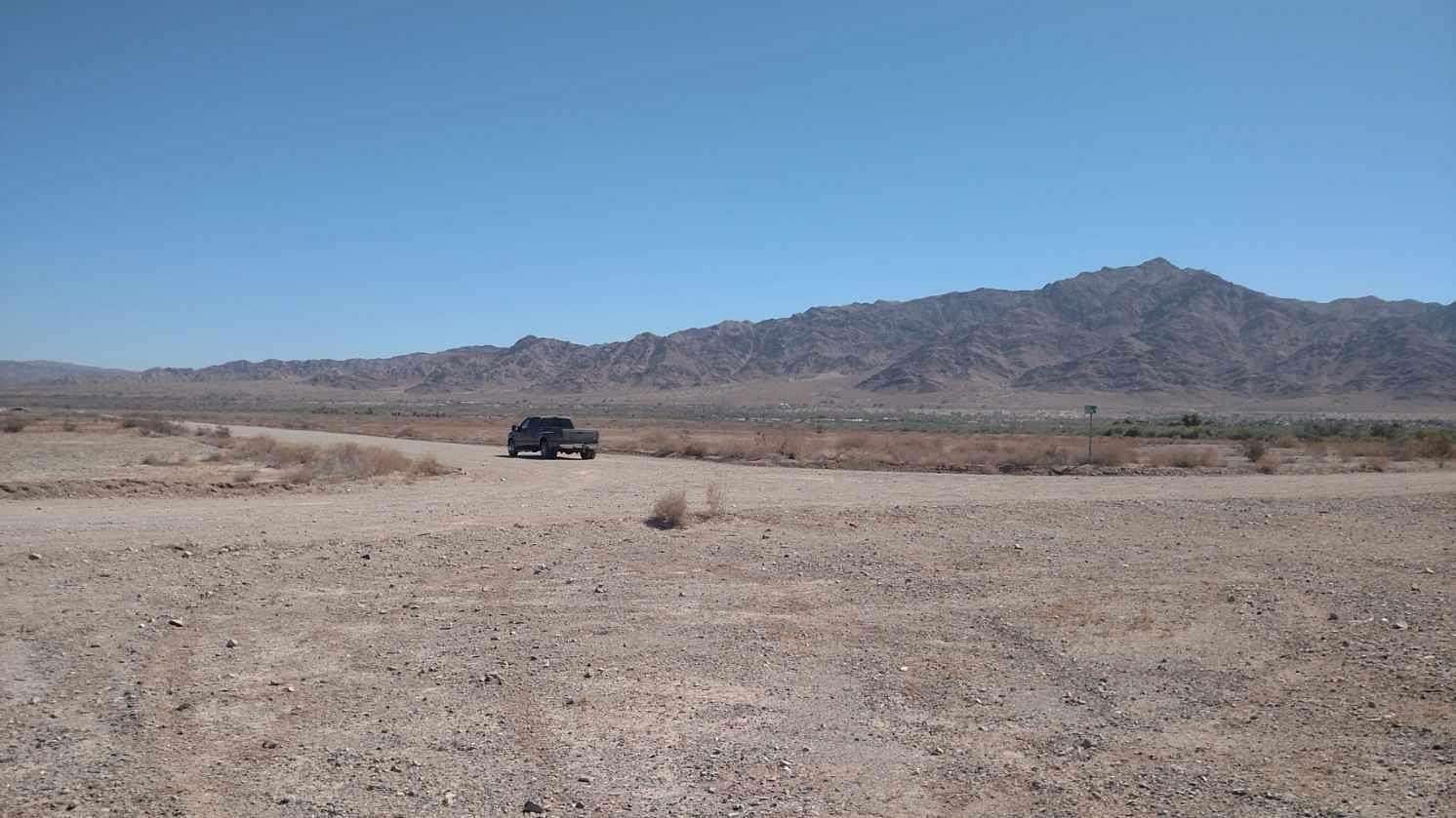 40 Acres of Land for Sale in Niland, California